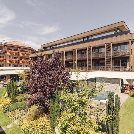 Hotel Restaurant Langgenhof Brunico Esterno foto