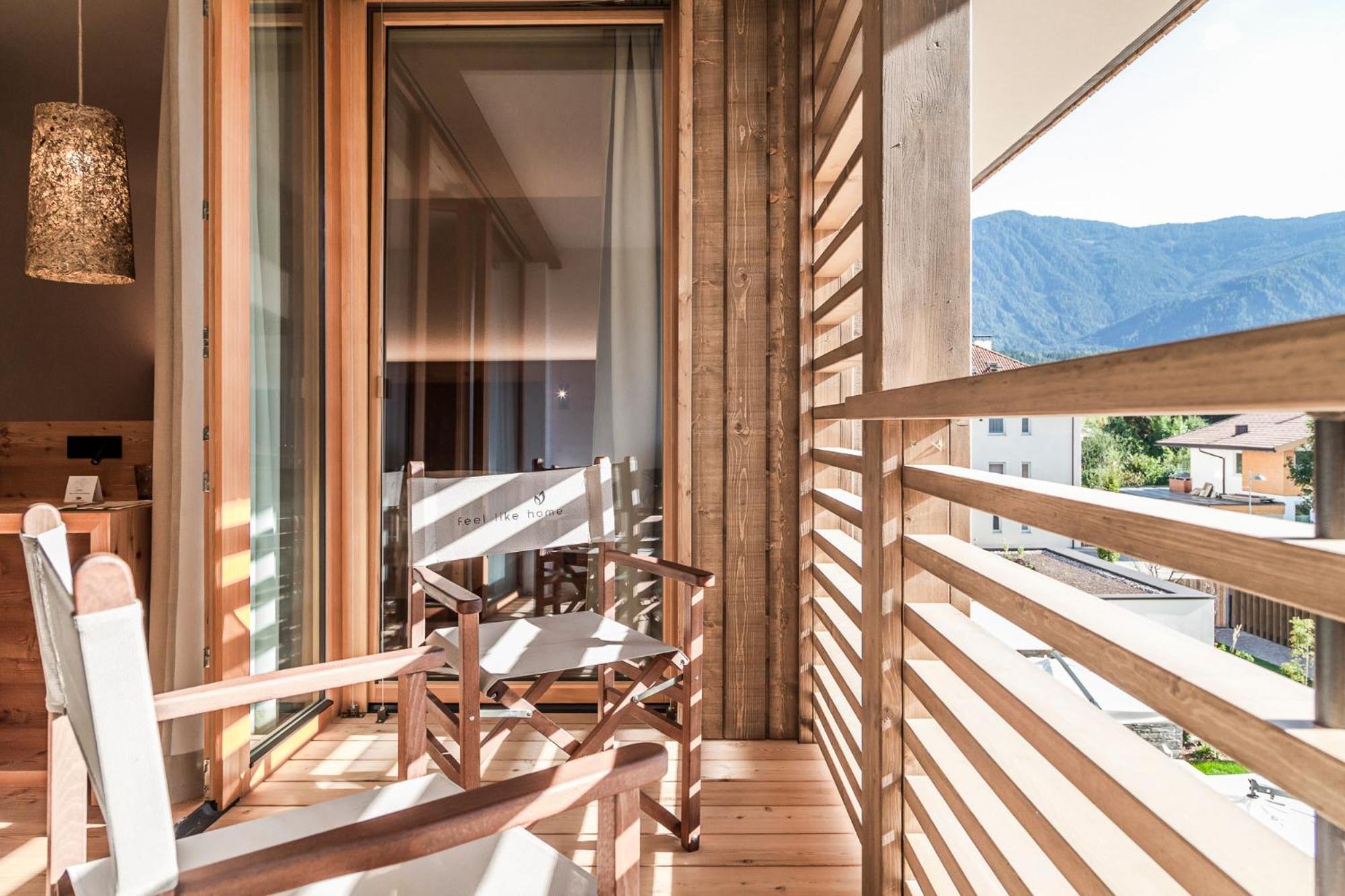Hotel Restaurant Langgenhof Brunico Esterno foto