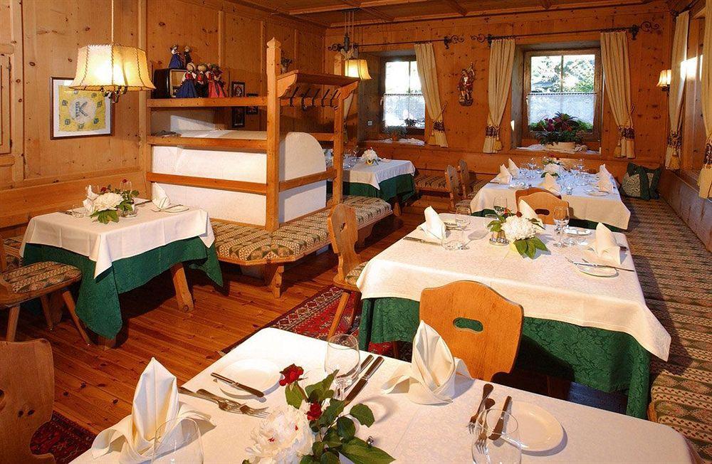 Hotel Restaurant Langgenhof Brunico Esterno foto